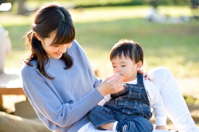 お子さまの健康を守るおやつ選びのコツとむし歯予防対策