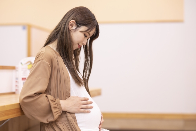 妊娠中のホルモン変化が口腔内に与える影響とケア方法