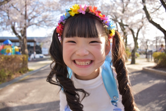 永久歯が乳歯の後ろに生えてきてしまったらどうしたらいいの？