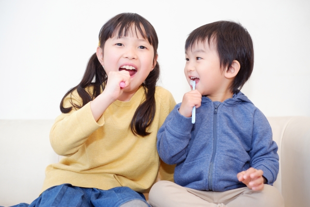 フッ素でお子さまの歯を守る！年齢別の使い方と安心して続けるコツ