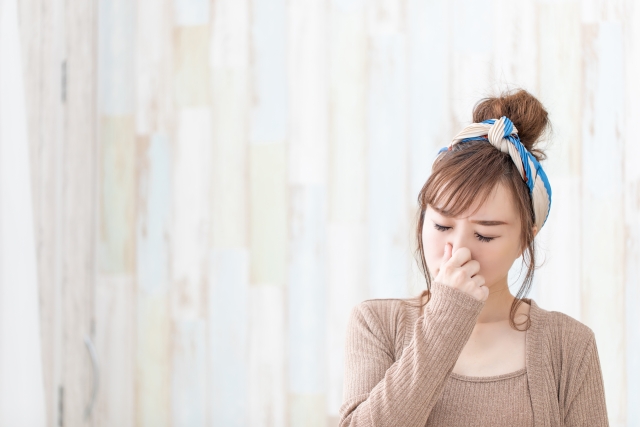 口臭の原因は虫歯？歯周病？それとも？